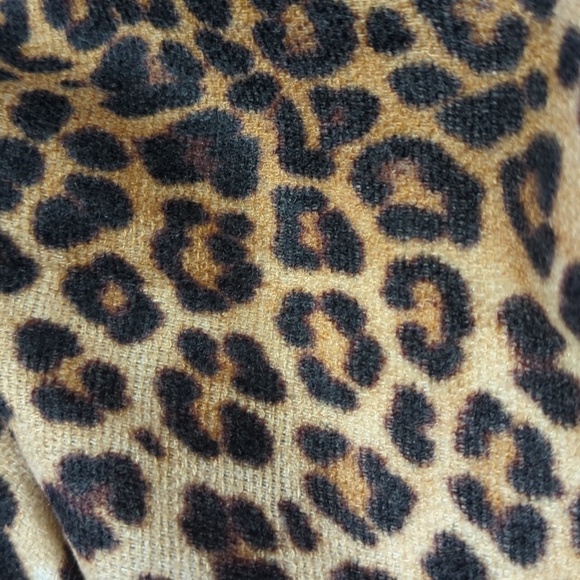 Mixit Women's Leopard Print Fashion Scarf One Size 80"x 27" - Picture 2 of 5